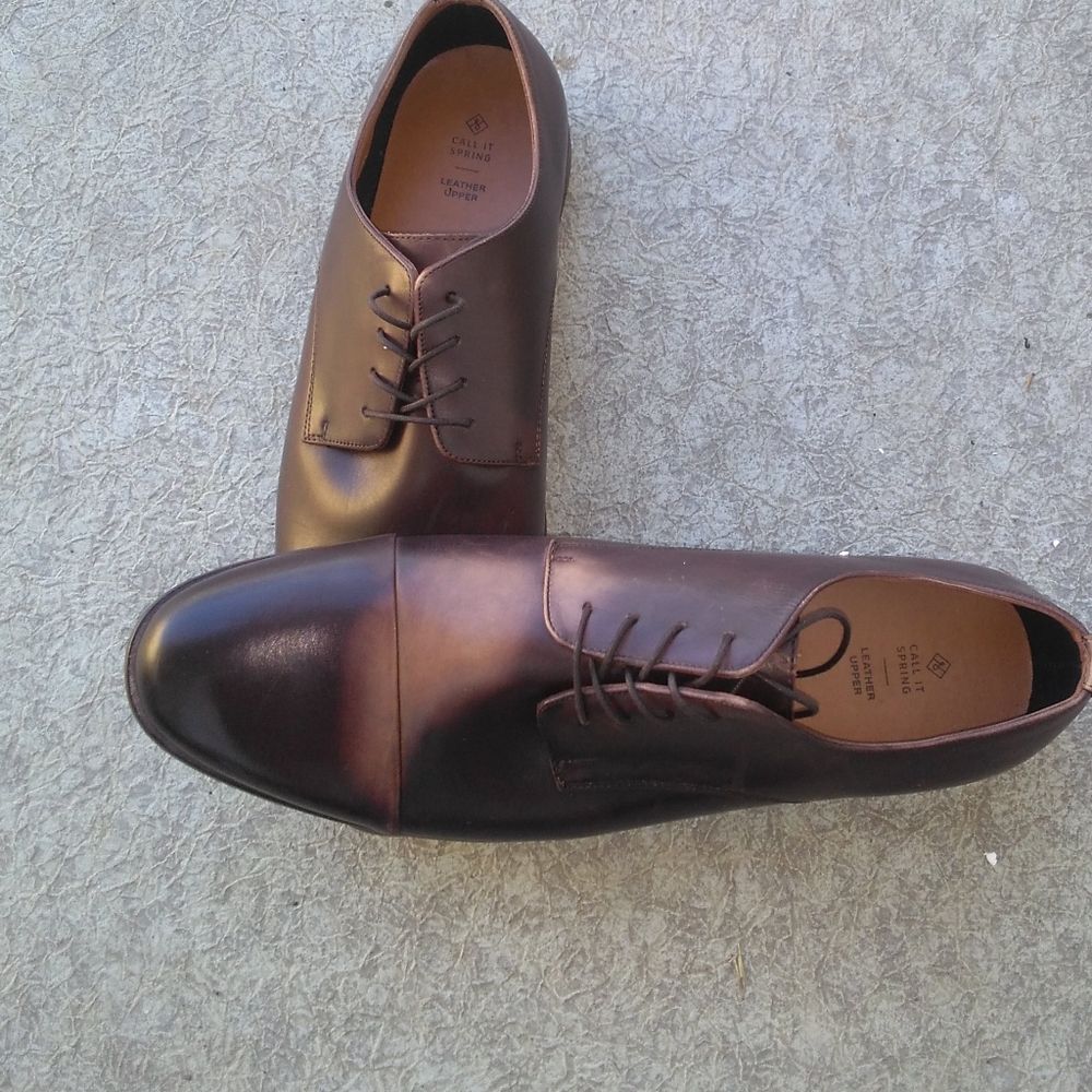 Dress Shoe - Picture 3 of 3